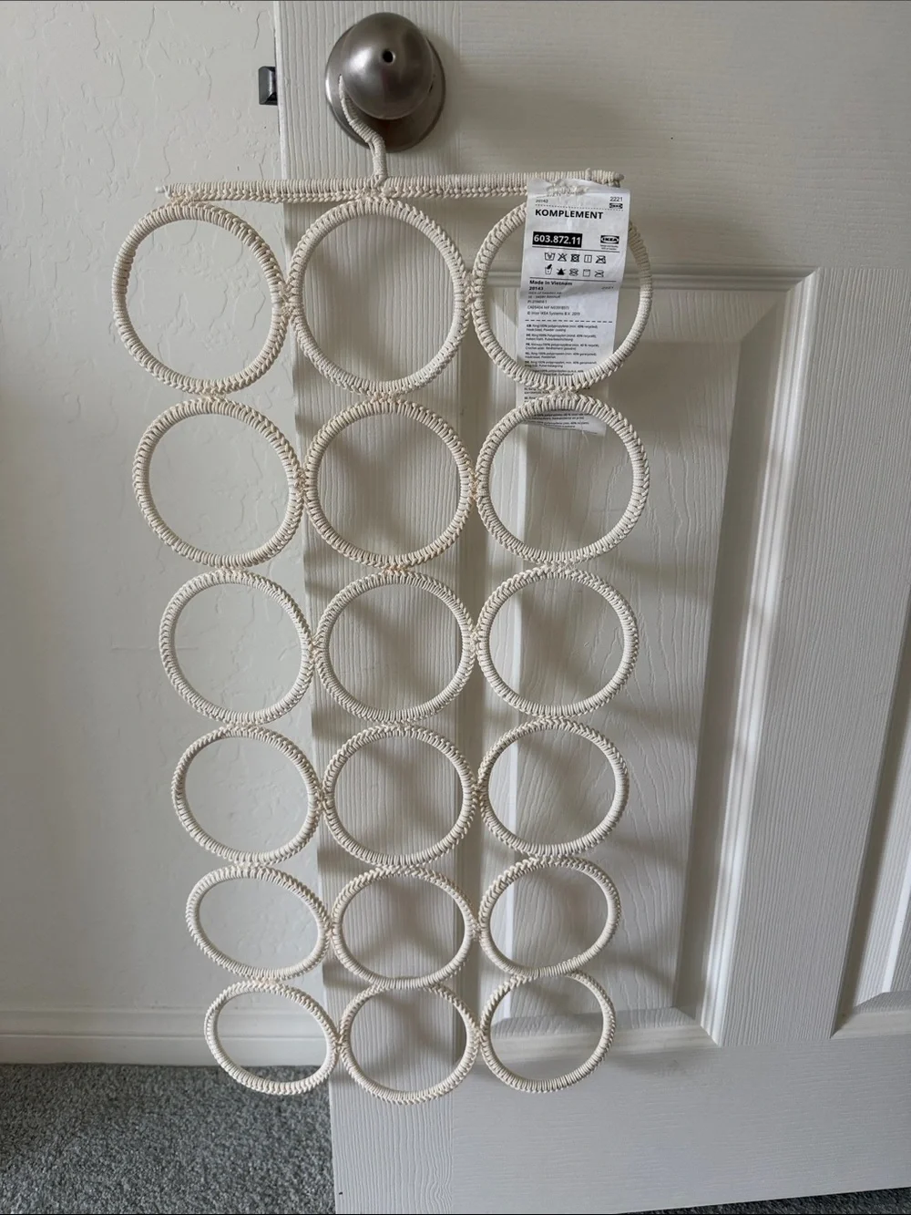 Cream Hanging Scarf and Accessory Organizer